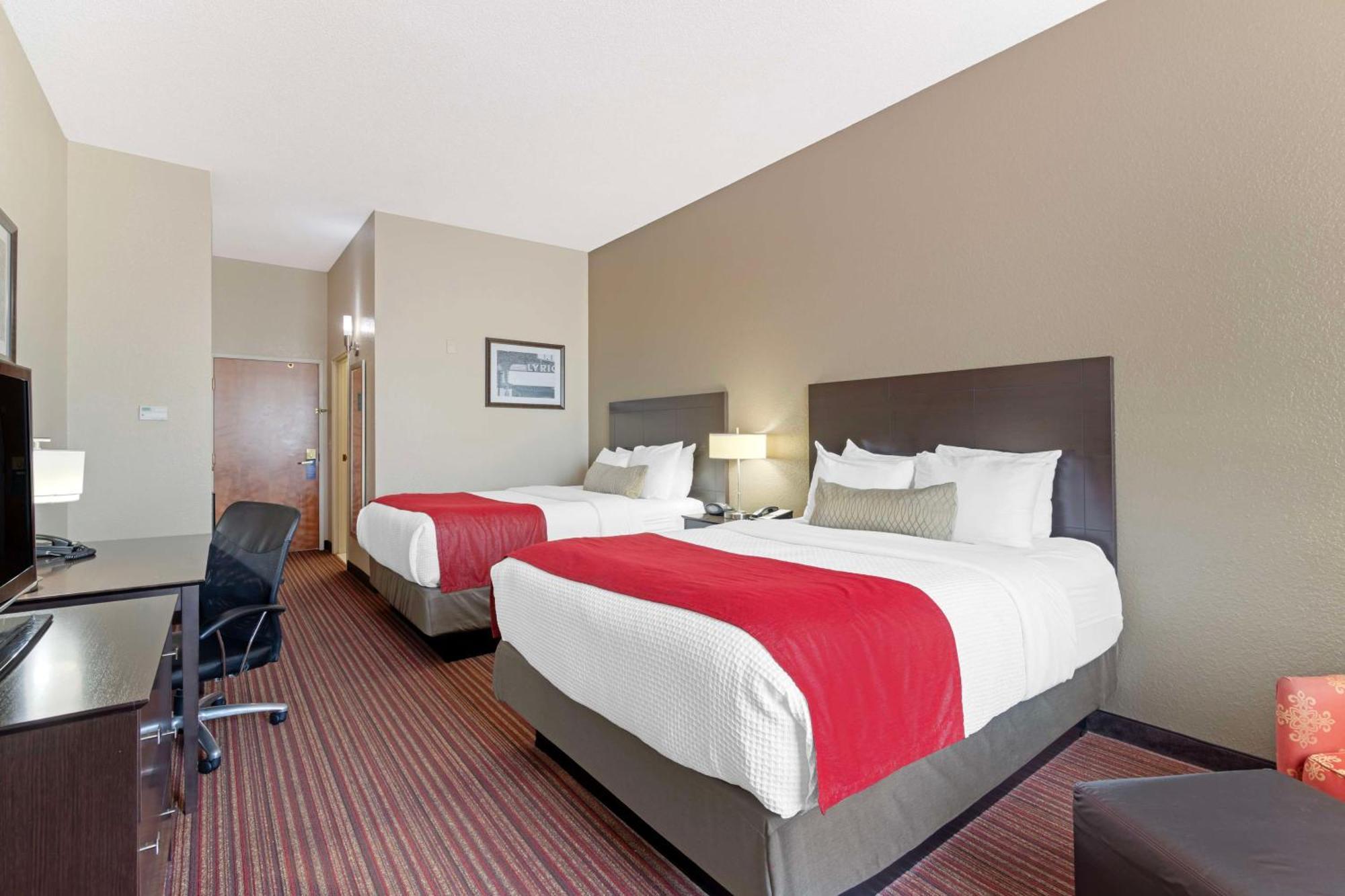 Best Western Plus Bradbury Inn And Suites Вейкросс Екстер'єр фото