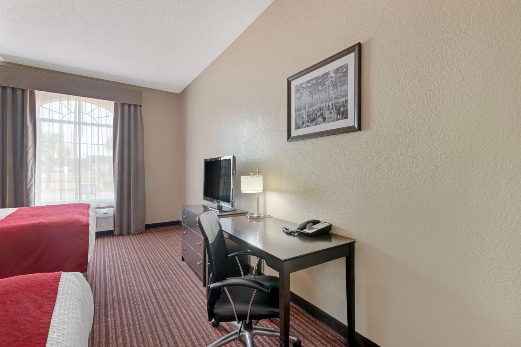 Best Western Plus Bradbury Inn And Suites Вейкросс Екстер'єр фото