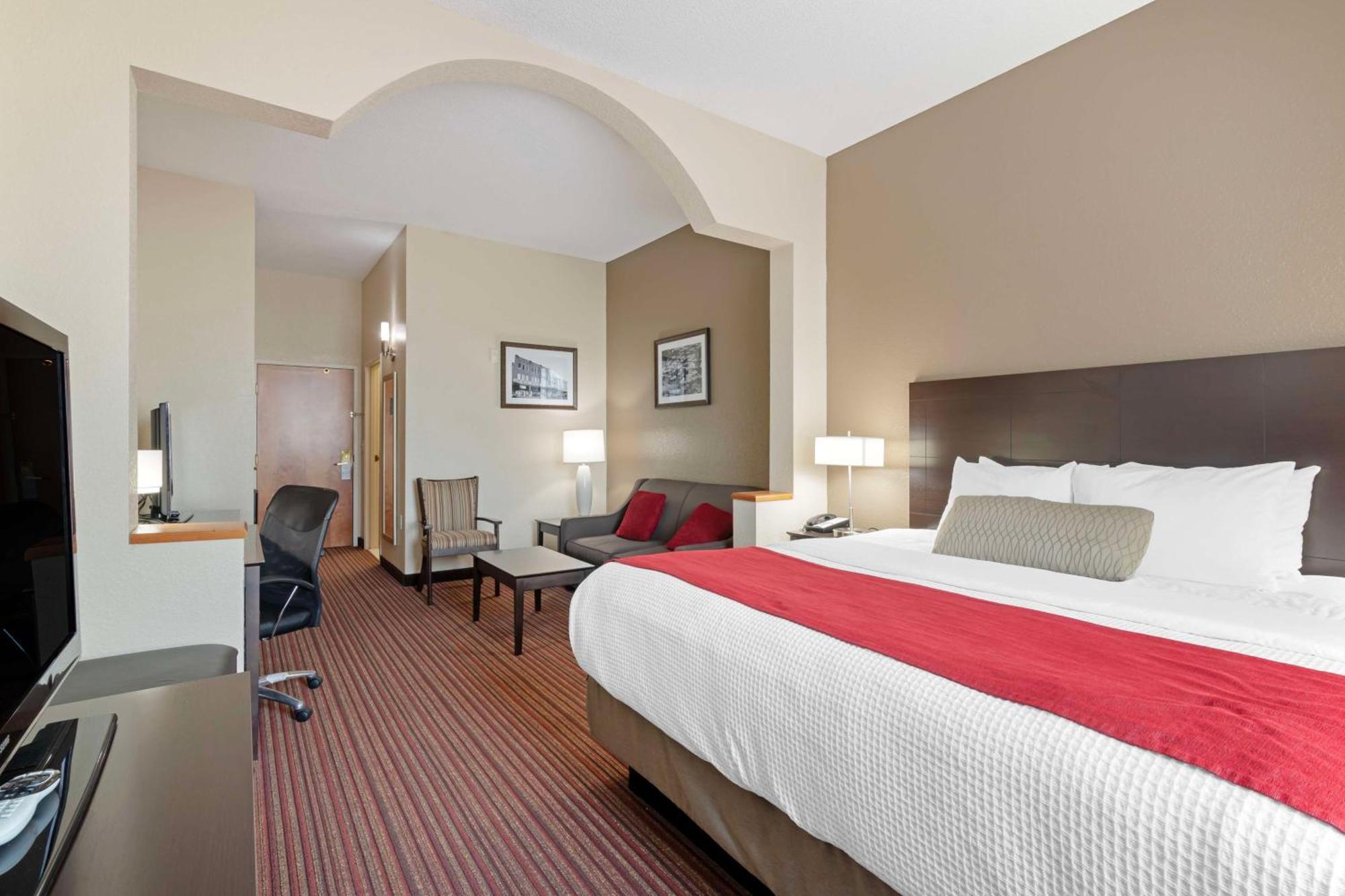 Best Western Plus Bradbury Inn And Suites Вейкросс Екстер'єр фото