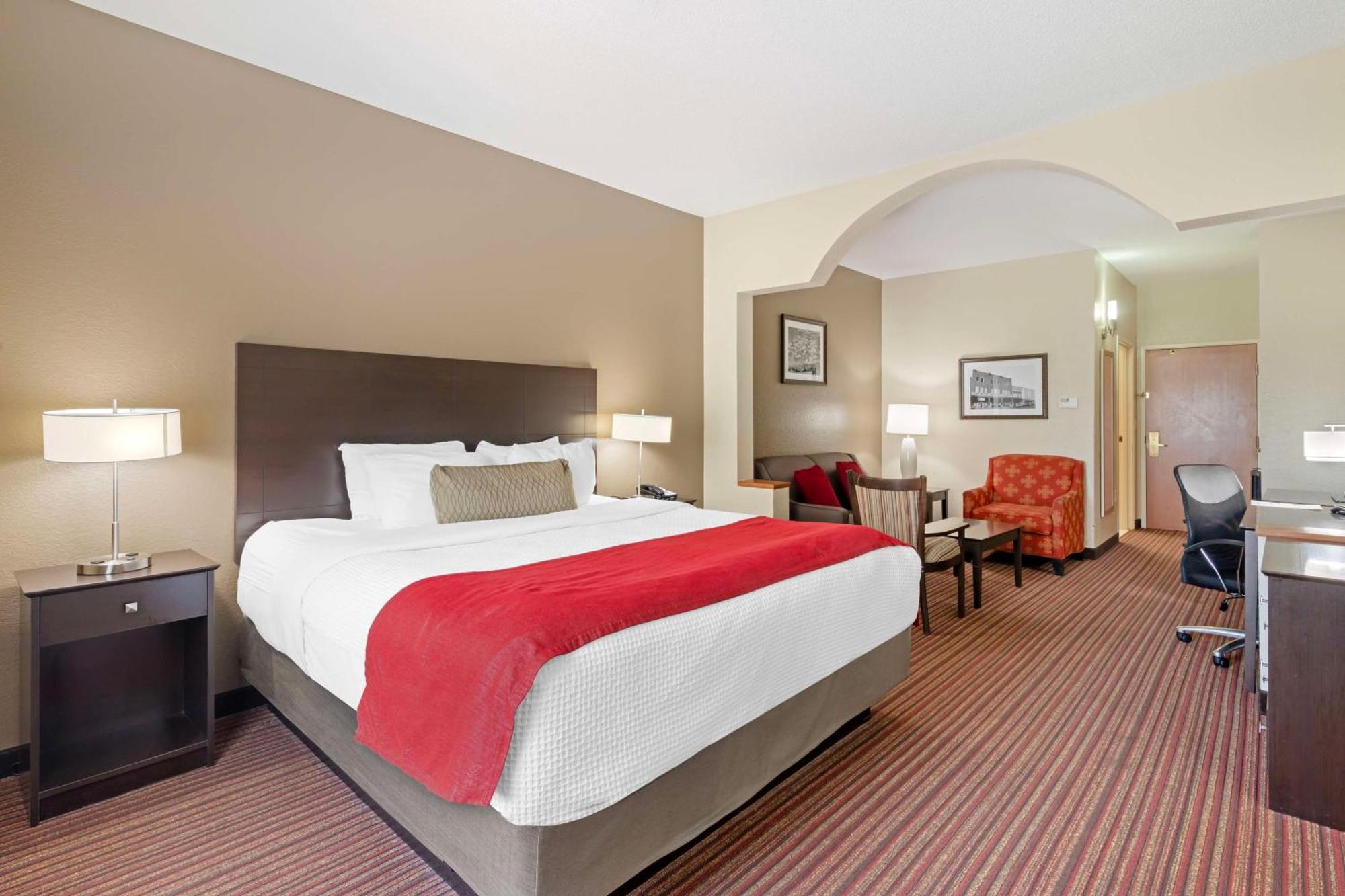 Best Western Plus Bradbury Inn And Suites Вейкросс Екстер'єр фото